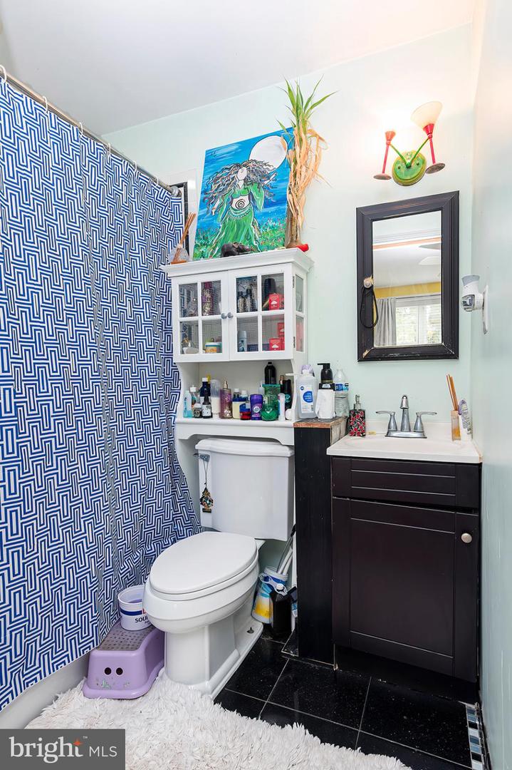 15485 BERLIN TPKE, PURCELLVILLE, Virginia 20132, 3 Bedrooms Bedrooms, 10 Rooms Rooms,2 BathroomsBathrooms,Residential,For sale,15485 BERLIN TPKE,VALO2109388 MLS # VALO2109388