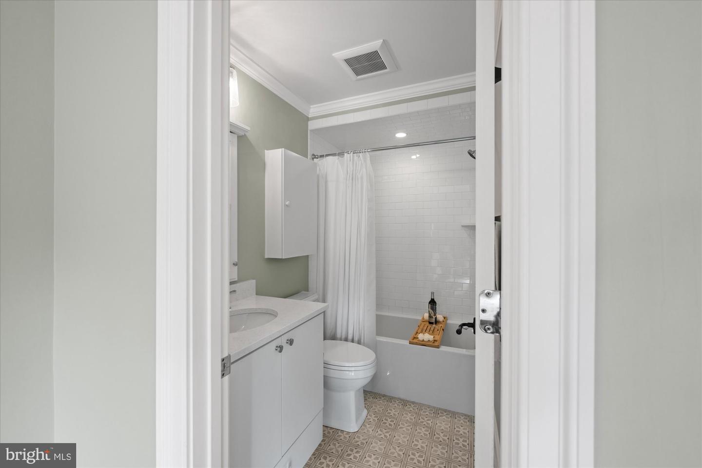 3723 RESERVOIR RD NW, WASHINGTON, District Of Columbia 20007, 5 Bedrooms Bedrooms, ,5 BathroomsBathrooms,Residential,For sale,3723 RESERVOIR RD NW,DCDC2228136 MLS # DCDC2228136 3723 RESERVOIR RD NW, WASHINGTON, District Of Columbia 20007, 5 Bedrooms Bedrooms, ,5 BathroomsBathrooms,Residential,For sale,3723 RESERVOIR RD NW,DCDC2228136 MLS # DCDC2228136