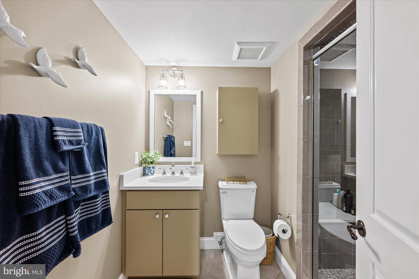 3723 RESERVOIR RD NW, WASHINGTON, District Of Columbia 20007, 5 Bedrooms Bedrooms, ,5 BathroomsBathrooms,Residential,For sale,3723 RESERVOIR RD NW,DCDC2228136 MLS # DCDC2228136 3723 RESERVOIR RD NW, WASHINGTON, District Of Columbia 20007, 5 Bedrooms Bedrooms, ,5 BathroomsBathrooms,Residential,For sale,3723 RESERVOIR RD NW,DCDC2228136 MLS # DCDC2228136