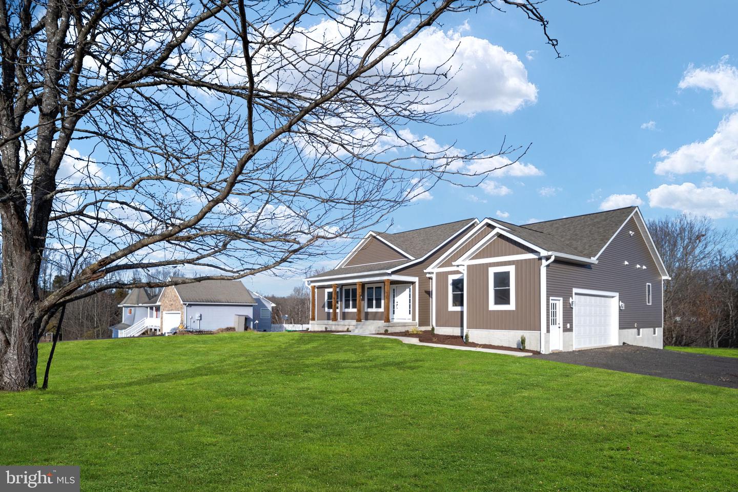 26375 PENNFIELDS DR, ORANGE, Virginia 22960, 4 Bedrooms Bedrooms, ,3 BathroomsBathrooms,Residential,For sale,26375 PENNFIELDS DR,VAOR2012626 MLS # VAOR2012626 26375 PENNFIELDS DR, ORANGE, Virginia 22960, 4 Bedrooms Bedrooms, ,3 BathroomsBathrooms,Residential,For sale,26375 PENNFIELDS DR,VAOR2012626 MLS # VAOR2012626