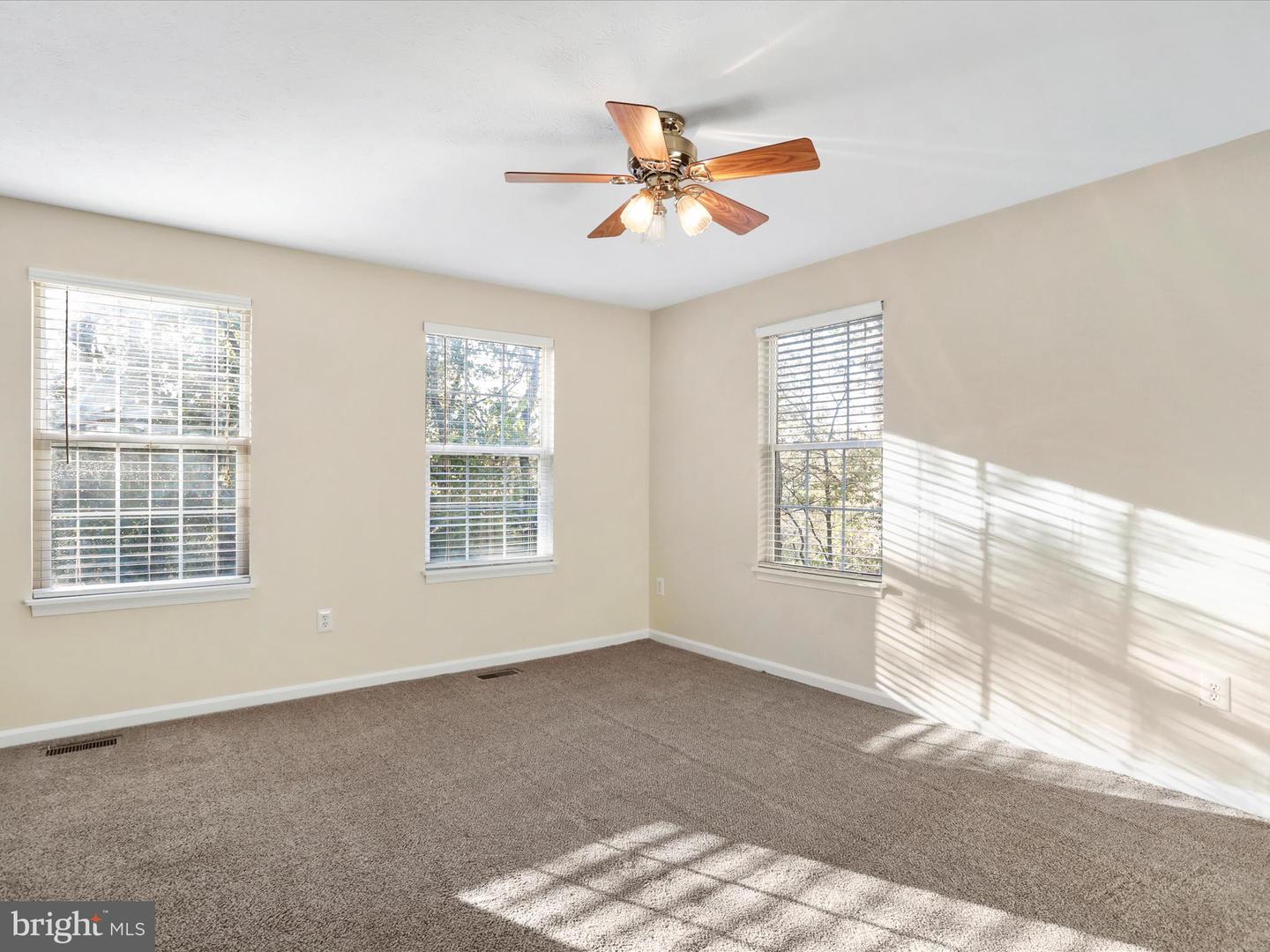 89 PIN OAK RD, FRONT ROYAL, Virginia 22630, 2 Bedrooms Bedrooms, ,2 BathroomsBathrooms,Residential,For sale,89 PIN OAK RD,VAWR2012612 MLS # VAWR2012612 89 PIN OAK RD, FRONT ROYAL, Virginia 22630, 2 Bedrooms Bedrooms, ,2 BathroomsBathrooms,Residential,For sale,89 PIN OAK RD,VAWR2012612 MLS # VAWR2012612