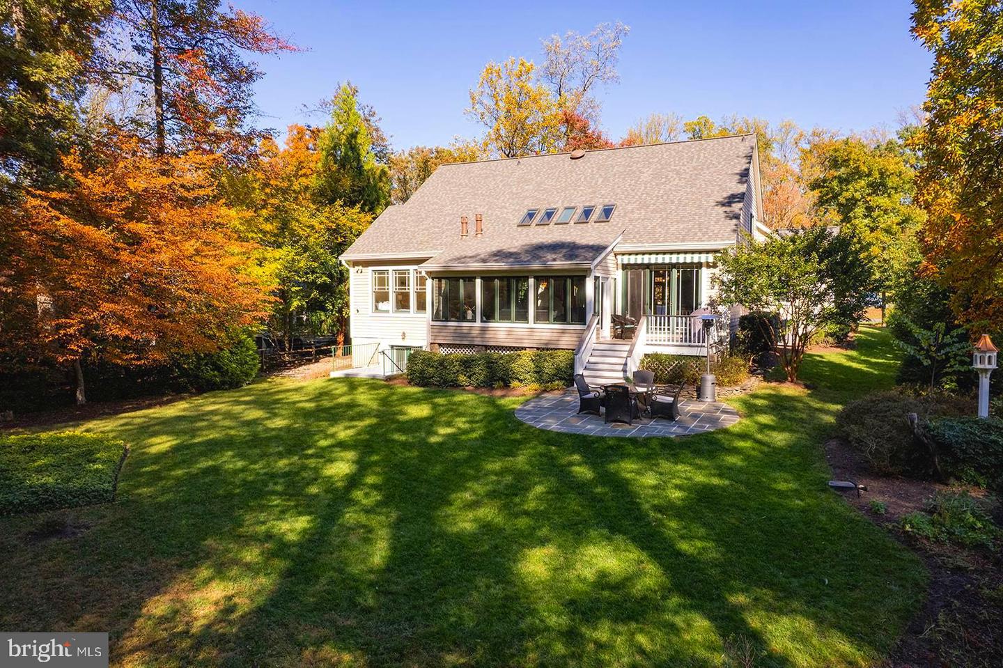 1003 WARE ST SW, VIENNA, Virginia 22180, 4 Bedrooms Bedrooms, ,4 BathroomsBathrooms,Residential,For sale,1003 WARE ST SW,VAFX2275508 MLS # VAFX2275508 1003 WARE ST SW, VIENNA, Virginia 22180, 4 Bedrooms Bedrooms, ,4 BathroomsBathrooms,Residential,For sale,1003 WARE ST SW,VAFX2275508 MLS # VAFX2275508