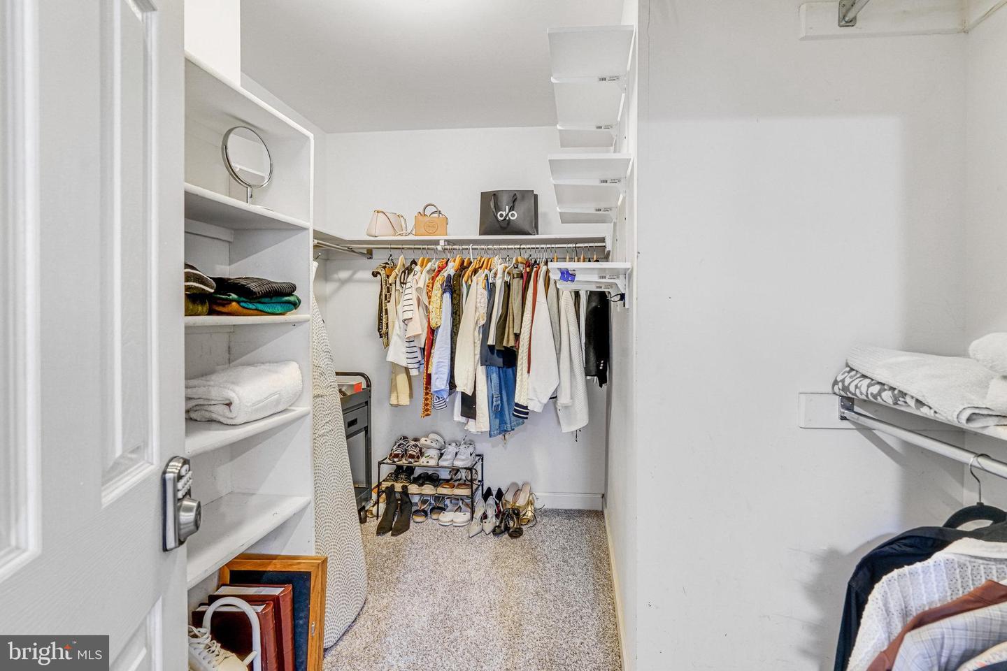 3444 WASHINGTON DR, FALLS CHURCH, Virginia 22041, 4 Bedrooms Bedrooms, ,3 BathroomsBathrooms,Residential,For sale,3444 WASHINGTON DR,VAFX2275522 MLS # VAFX2275522