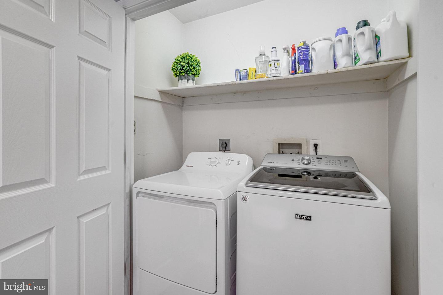 3444 WASHINGTON DR, FALLS CHURCH, Virginia 22041, 4 Bedrooms Bedrooms, ,3 BathroomsBathrooms,Residential,For sale,3444 WASHINGTON DR,VAFX2275522 MLS # VAFX2275522