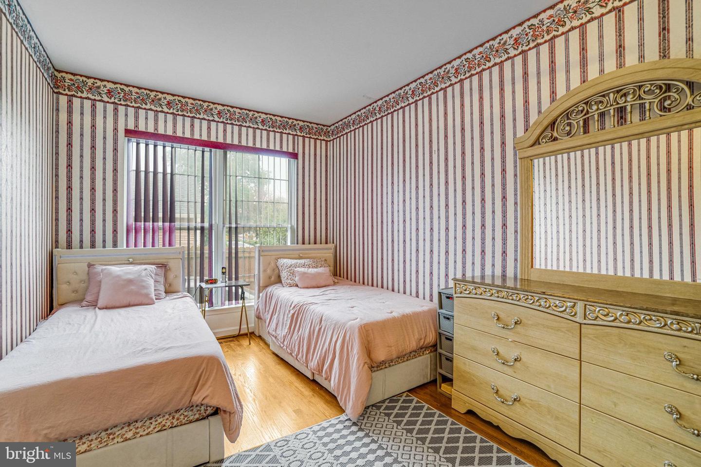 3444 WASHINGTON DR, FALLS CHURCH, Virginia 22041, 4 Bedrooms Bedrooms, ,3 BathroomsBathrooms,Residential,For sale,3444 WASHINGTON DR,VAFX2275522 MLS # VAFX2275522