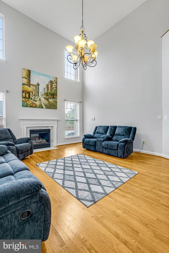 3444 WASHINGTON DR, FALLS CHURCH, Virginia 22041, 4 Bedrooms Bedrooms, ,3 BathroomsBathrooms,Residential,For sale,3444 WASHINGTON DR,VAFX2275522 MLS # VAFX2275522