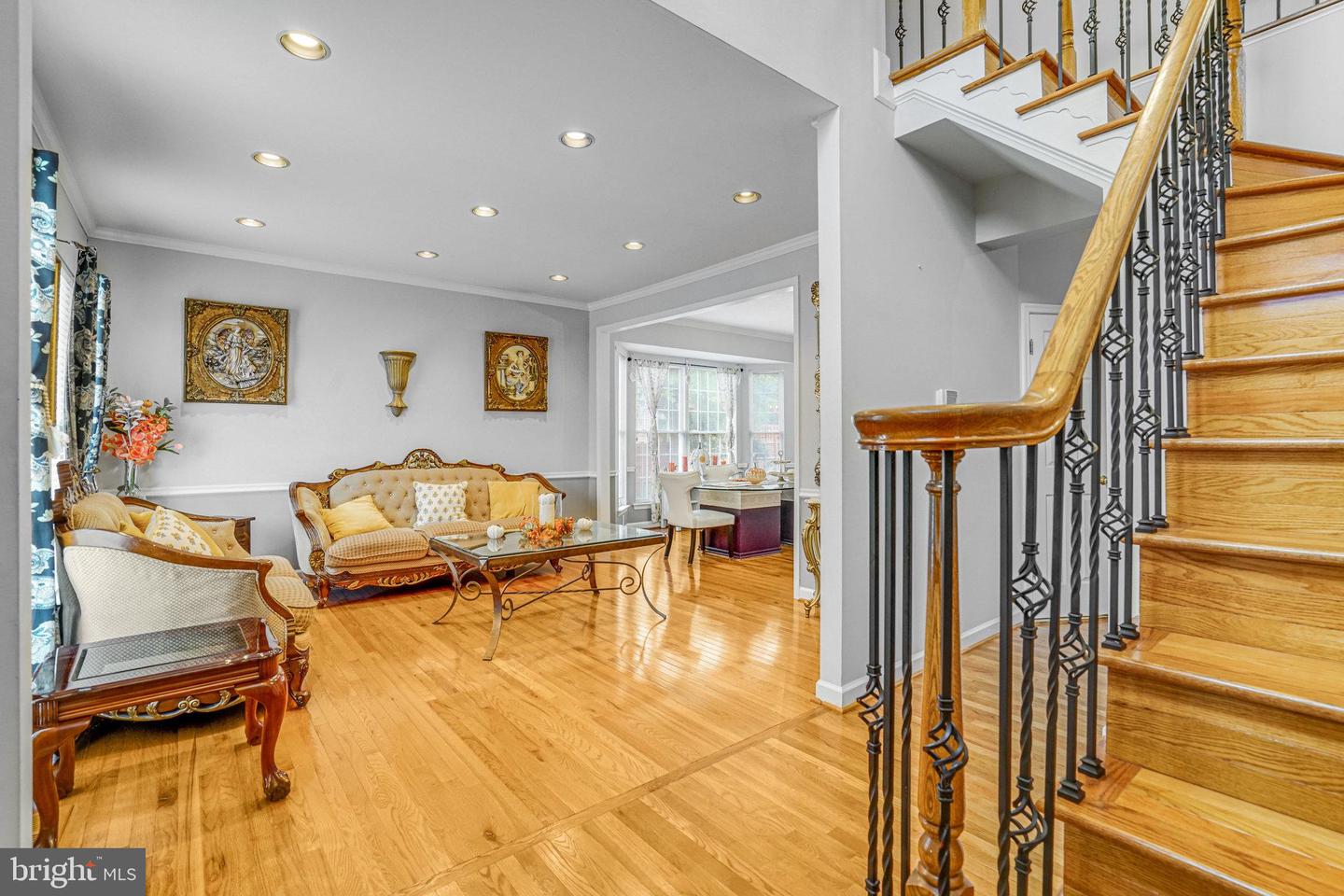 3444 WASHINGTON DR, FALLS CHURCH, Virginia 22041, 4 Bedrooms Bedrooms, ,3 BathroomsBathrooms,Residential,For sale,3444 WASHINGTON DR,VAFX2275522 MLS # VAFX2275522