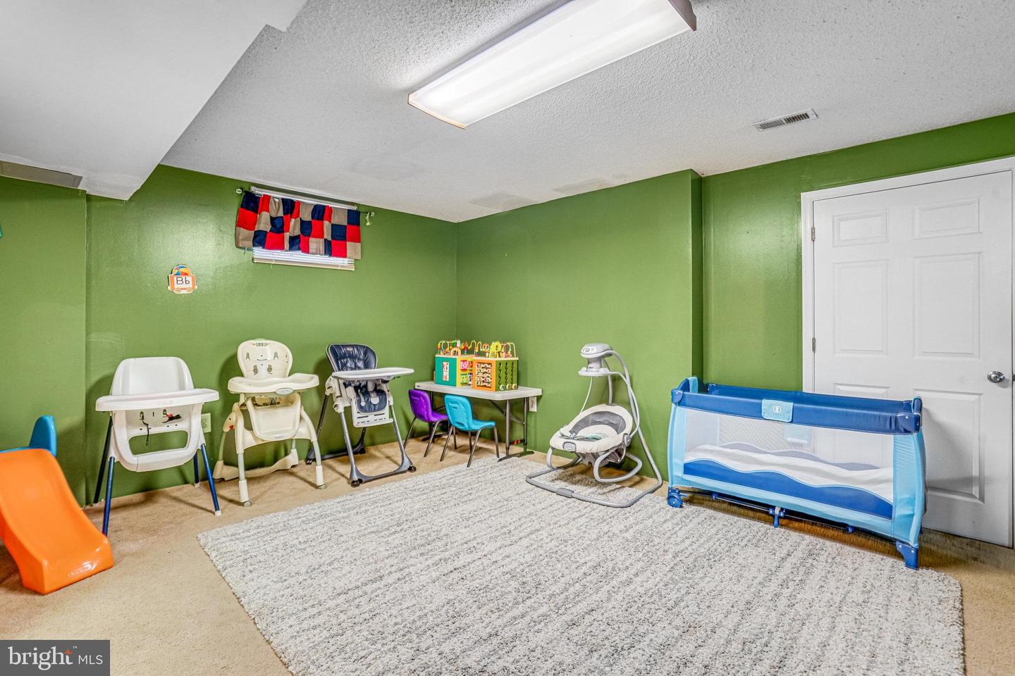 3444 WASHINGTON DR, FALLS CHURCH, Virginia 22041, 4 Bedrooms Bedrooms, ,3 BathroomsBathrooms,Residential,For sale,3444 WASHINGTON DR,VAFX2275522 MLS # VAFX2275522