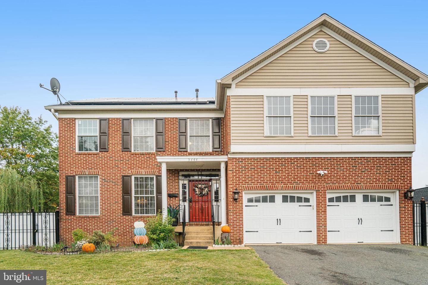 3444 WASHINGTON DR, FALLS CHURCH, Virginia 22041, 4 Bedrooms Bedrooms, ,3 BathroomsBathrooms,Residential,For sale,3444 WASHINGTON DR,VAFX2275522 MLS # VAFX2275522