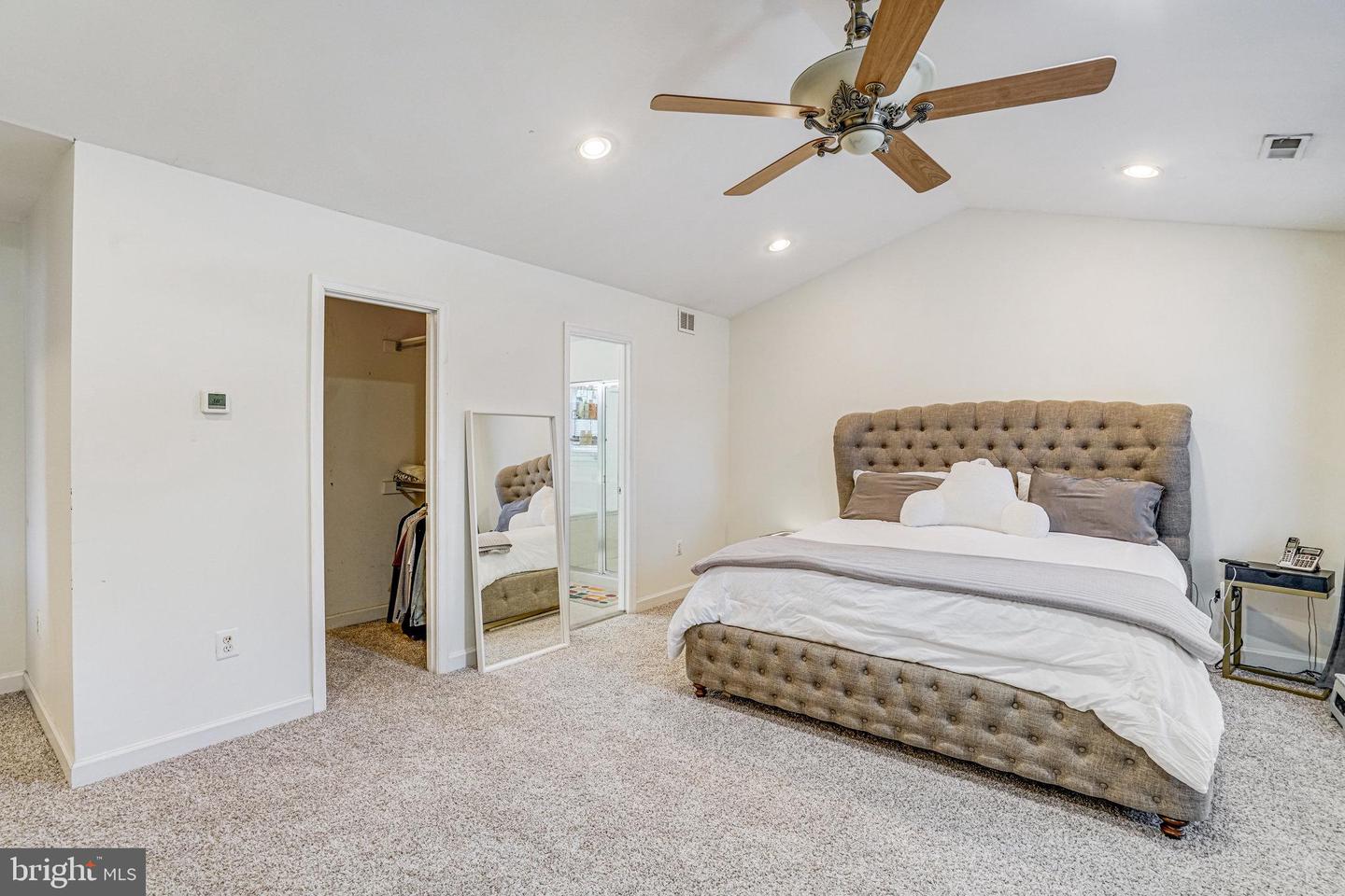 3444 WASHINGTON DR, FALLS CHURCH, Virginia 22041, 4 Bedrooms Bedrooms, ,3 BathroomsBathrooms,Residential,For sale,3444 WASHINGTON DR,VAFX2275522 MLS # VAFX2275522