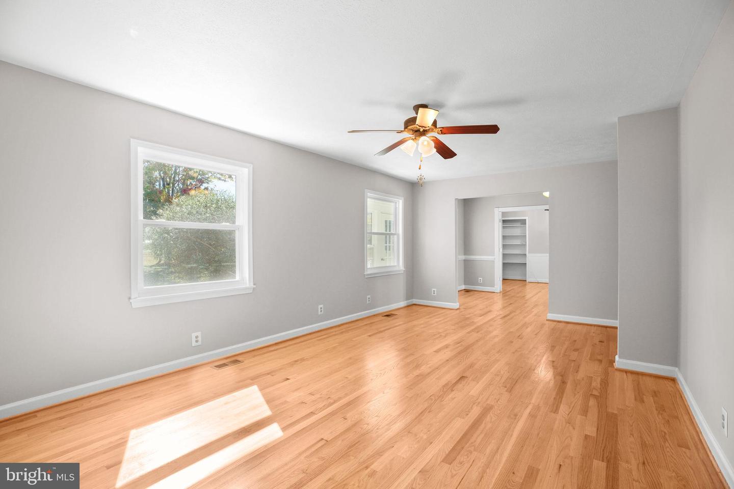 13206 GOLDEN DR, SUMERDUCK, Virginia 22742, 3 Bedrooms Bedrooms, 11 Rooms Rooms,2 BathroomsBathrooms,Residential,For sale,13206 GOLDEN DR,VAFQ2019464 MLS # VAFQ2019464