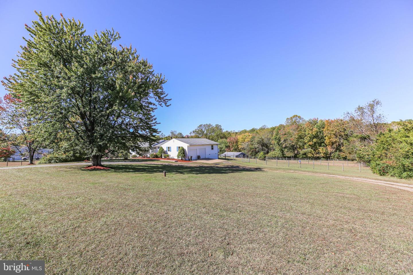 13206 GOLDEN DR, SUMERDUCK, Virginia 22742, 3 Bedrooms Bedrooms, 11 Rooms Rooms,2 BathroomsBathrooms,Residential,For sale,13206 GOLDEN DR,VAFQ2019464 MLS # VAFQ2019464