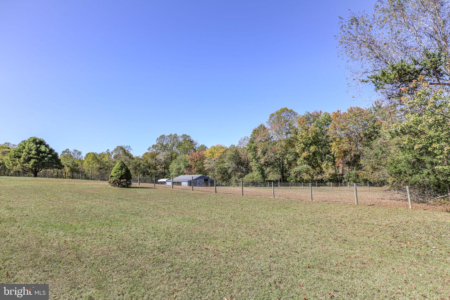 13206 GOLDEN DR, SUMERDUCK, Virginia 22742, 3 Bedrooms Bedrooms, 11 Rooms Rooms,2 BathroomsBathrooms,Residential,For sale,13206 GOLDEN DR,VAFQ2019464 MLS # VAFQ2019464