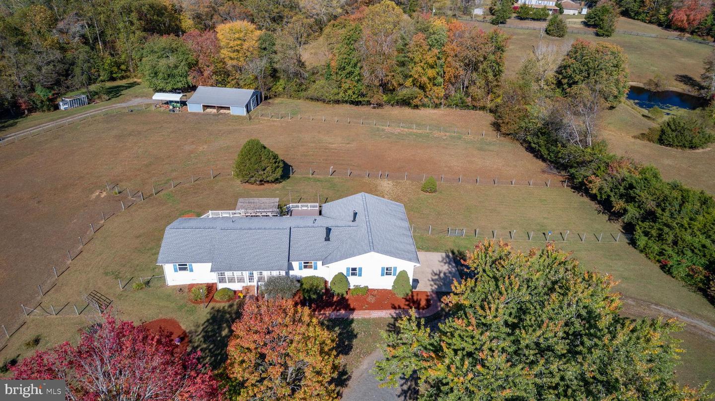 13206 GOLDEN DR, SUMERDUCK, Virginia 22742, 3 Bedrooms Bedrooms, 11 Rooms Rooms,2 BathroomsBathrooms,Residential,For sale,13206 GOLDEN DR,VAFQ2019464 MLS # VAFQ2019464