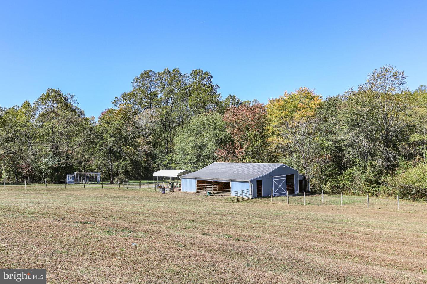 13206 GOLDEN DR, SUMERDUCK, Virginia 22742, 3 Bedrooms Bedrooms, 11 Rooms Rooms,2 BathroomsBathrooms,Residential,For sale,13206 GOLDEN DR,VAFQ2019464 MLS # VAFQ2019464