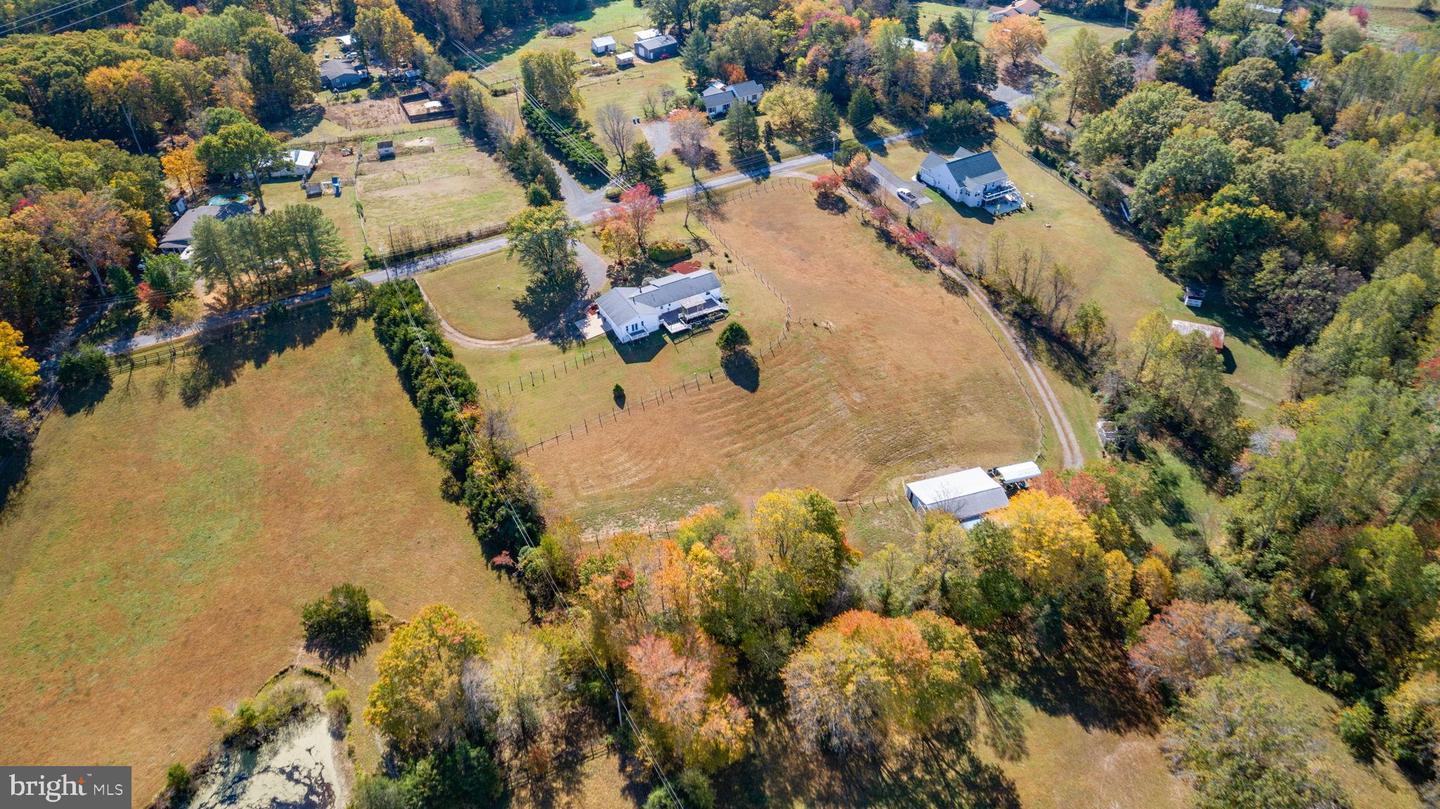 13206 GOLDEN DR, SUMERDUCK, Virginia 22742, 3 Bedrooms Bedrooms, 11 Rooms Rooms,2 BathroomsBathrooms,Residential,For sale,13206 GOLDEN DR,VAFQ2019464 MLS # VAFQ2019464