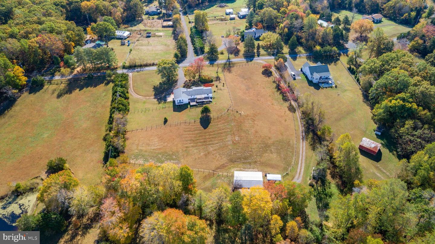 13206 GOLDEN DR, SUMERDUCK, Virginia 22742, 3 Bedrooms Bedrooms, 11 Rooms Rooms,2 BathroomsBathrooms,Residential,For sale,13206 GOLDEN DR,VAFQ2019464 MLS # VAFQ2019464