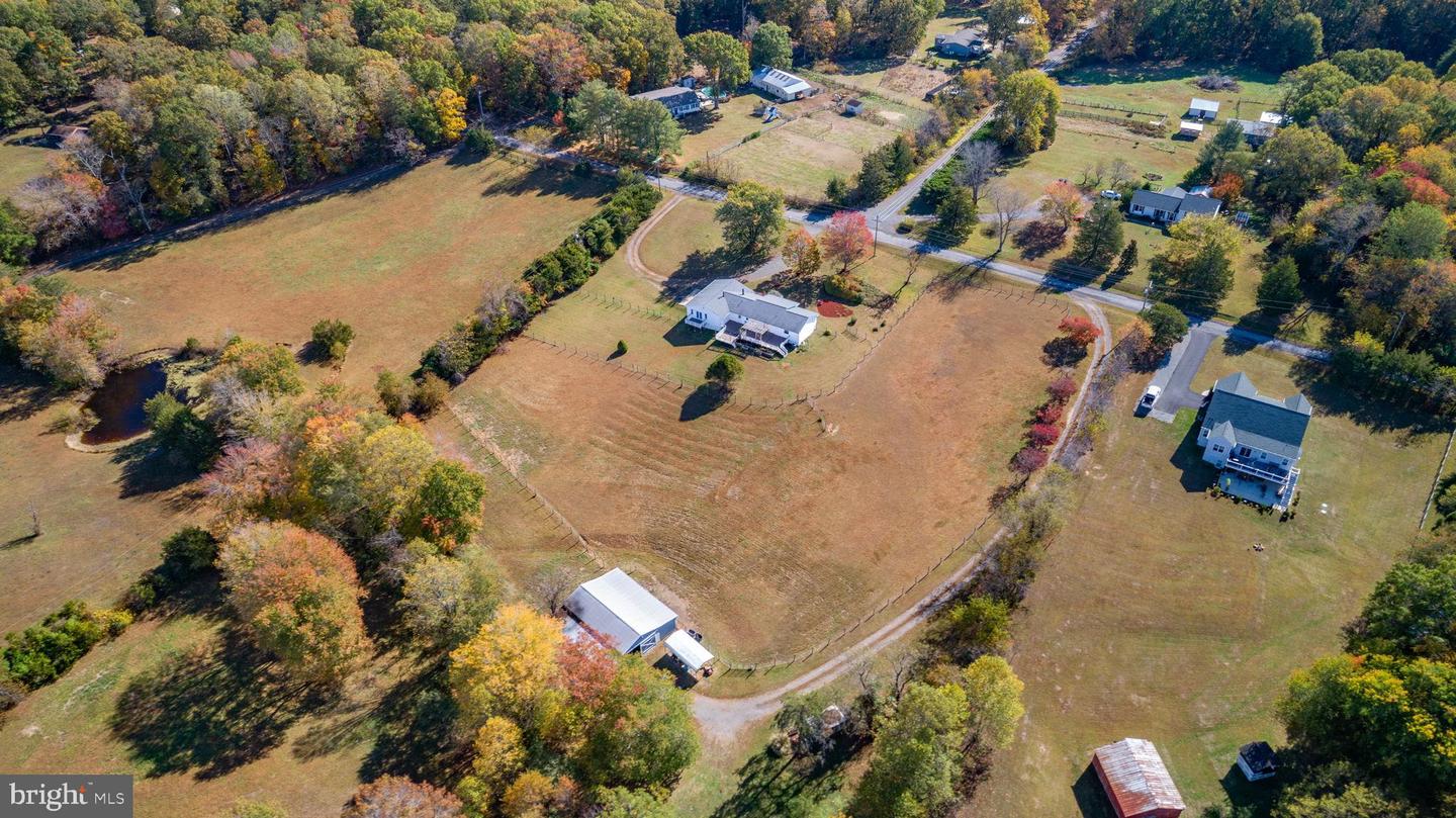 13206 GOLDEN DR, SUMERDUCK, Virginia 22742, 3 Bedrooms Bedrooms, 11 Rooms Rooms,2 BathroomsBathrooms,Residential,For sale,13206 GOLDEN DR,VAFQ2019464 MLS # VAFQ2019464