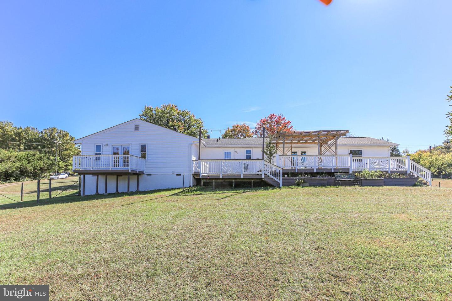 13206 GOLDEN DR, SUMERDUCK, Virginia 22742, 3 Bedrooms Bedrooms, 11 Rooms Rooms,2 BathroomsBathrooms,Residential,For sale,13206 GOLDEN DR,VAFQ2019464 MLS # VAFQ2019464