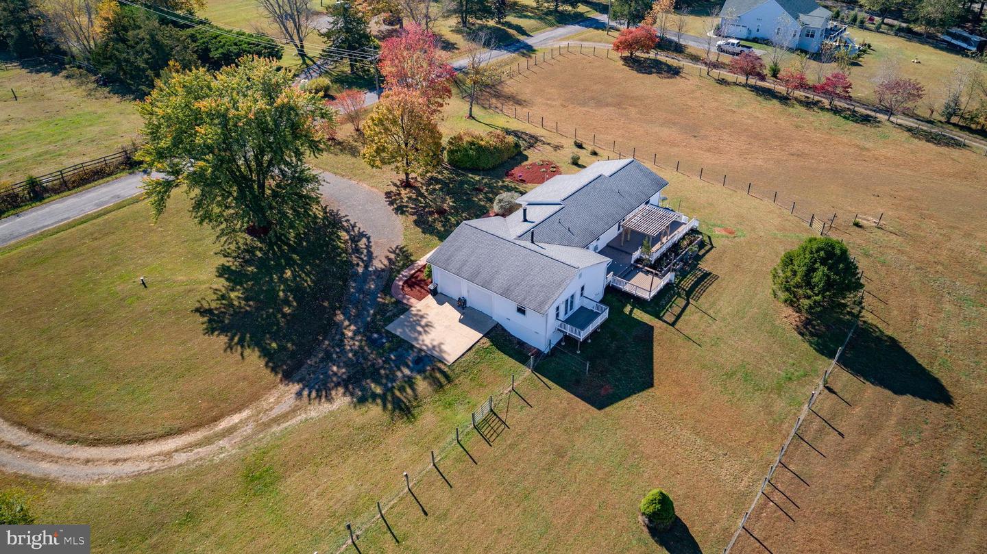 13206 GOLDEN DR, SUMERDUCK, Virginia 22742, 3 Bedrooms Bedrooms, 11 Rooms Rooms,2 BathroomsBathrooms,Residential,For sale,13206 GOLDEN DR,VAFQ2019464 MLS # VAFQ2019464