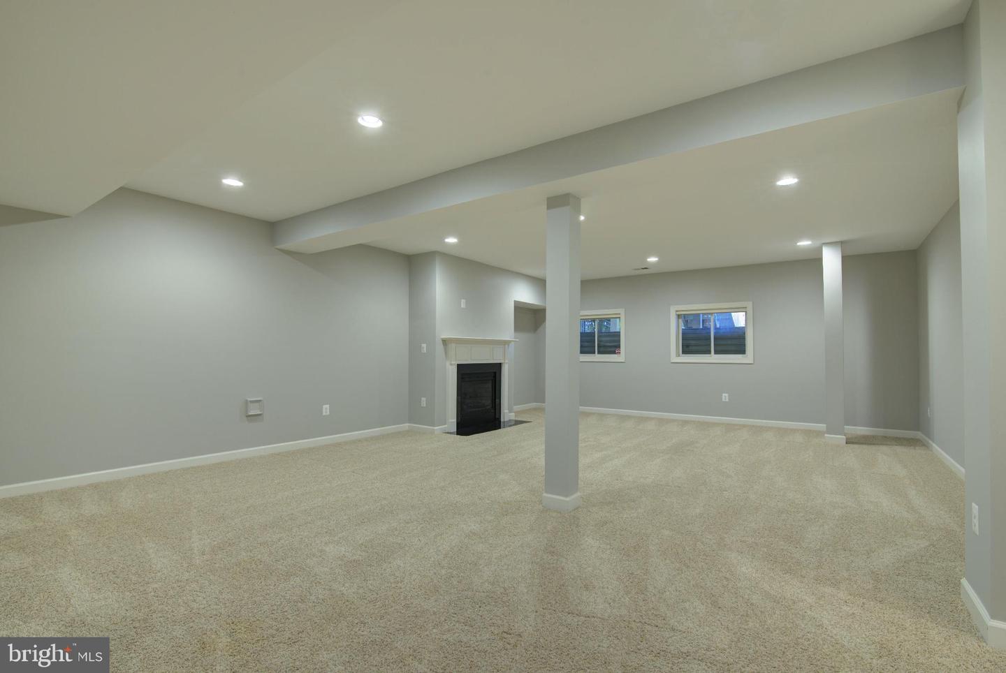 18383 EAGLE POINT SQ, LEESBURG, Virginia 20176, 4 Bedrooms Bedrooms, ,4 BathroomsBathrooms,Residential,For sale,18383 EAGLE POINT SQ,VALO2109404 MLS # VALO2109404 18383 EAGLE POINT SQ, LEESBURG, Virginia 20176, 4 Bedrooms Bedrooms, ,4 BathroomsBathrooms,Residential,For sale,18383 EAGLE POINT SQ,VALO2109404 MLS # VALO2109404