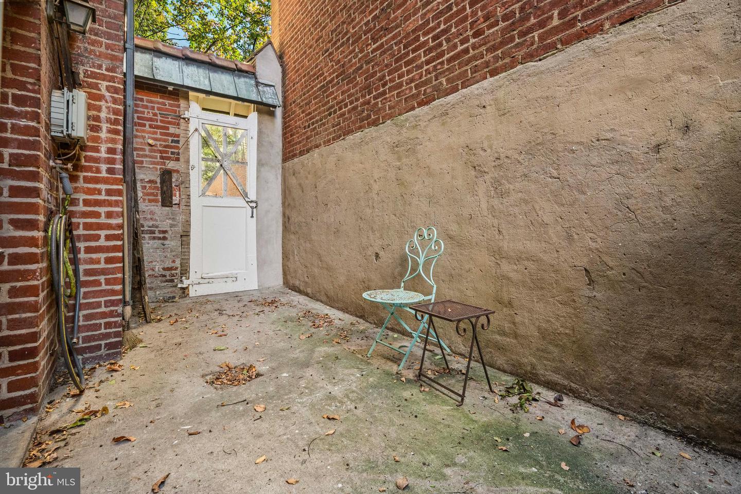 2516 CLIFFBOURNE PL NW, WASHINGTON, District Of Columbia 20009, 4 Bedrooms Bedrooms, ,2 BathroomsBathrooms,Residential,For sale,2516 CLIFFBOURNE PL NW,DCDC2228212 MLS # DCDC2228212 2516 CLIFFBOURNE PL NW, WASHINGTON, District Of Columbia 20009, 4 Bedrooms Bedrooms, ,2 BathroomsBathrooms,Residential,For sale,2516 CLIFFBOURNE PL NW,DCDC2228212 MLS # DCDC2228212