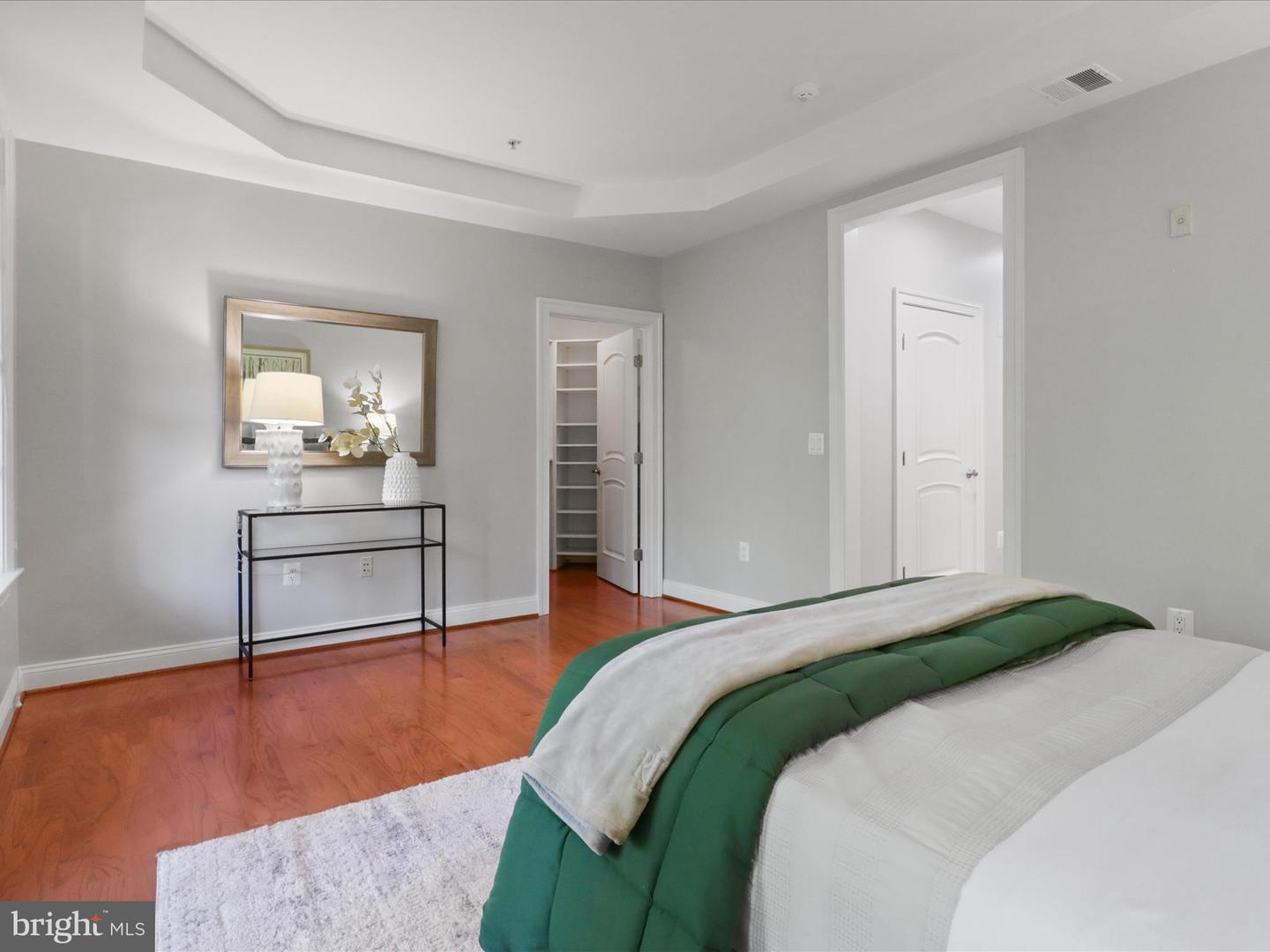 1781 CHAIN BRIDGE RD #303, MCLEAN, Virginia 22102, 2 Bedrooms Bedrooms, ,2 BathroomsBathrooms,Residential,For sale,1781 CHAIN BRIDGE RD #303,VAFX2275568 MLS # VAFX2275568 1781 CHAIN BRIDGE RD #303, MCLEAN, Virginia 22102, 2 Bedrooms Bedrooms, ,2 BathroomsBathrooms,Residential,For sale,1781 CHAIN BRIDGE RD #303,VAFX2275568 MLS # VAFX2275568