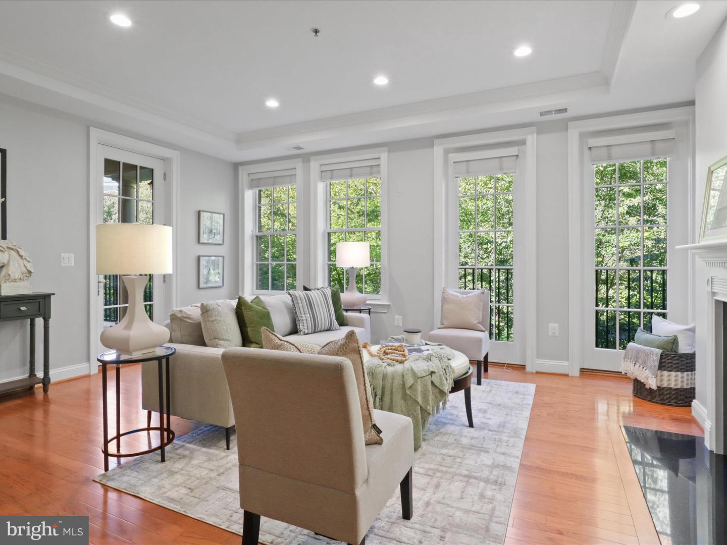 1781 CHAIN BRIDGE RD #303, MCLEAN, Virginia 22102, 2 Bedrooms Bedrooms, ,2 BathroomsBathrooms,Residential,For sale,1781 CHAIN BRIDGE RD #303,VAFX2275568 MLS # VAFX2275568 1781 CHAIN BRIDGE RD #303, MCLEAN, Virginia 22102, 2 Bedrooms Bedrooms, ,2 BathroomsBathrooms,Residential,For sale,1781 CHAIN BRIDGE RD #303,VAFX2275568 MLS # VAFX2275568