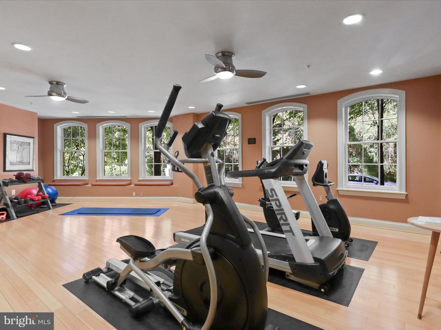 1781 CHAIN BRIDGE RD #303, MCLEAN, Virginia 22102, 2 Bedrooms Bedrooms, ,2 BathroomsBathrooms,Residential,For sale,1781 CHAIN BRIDGE RD #303,VAFX2275568 MLS # VAFX2275568 1781 CHAIN BRIDGE RD #303, MCLEAN, Virginia 22102, 2 Bedrooms Bedrooms, ,2 BathroomsBathrooms,Residential,For sale,1781 CHAIN BRIDGE RD #303,VAFX2275568 MLS # VAFX2275568
