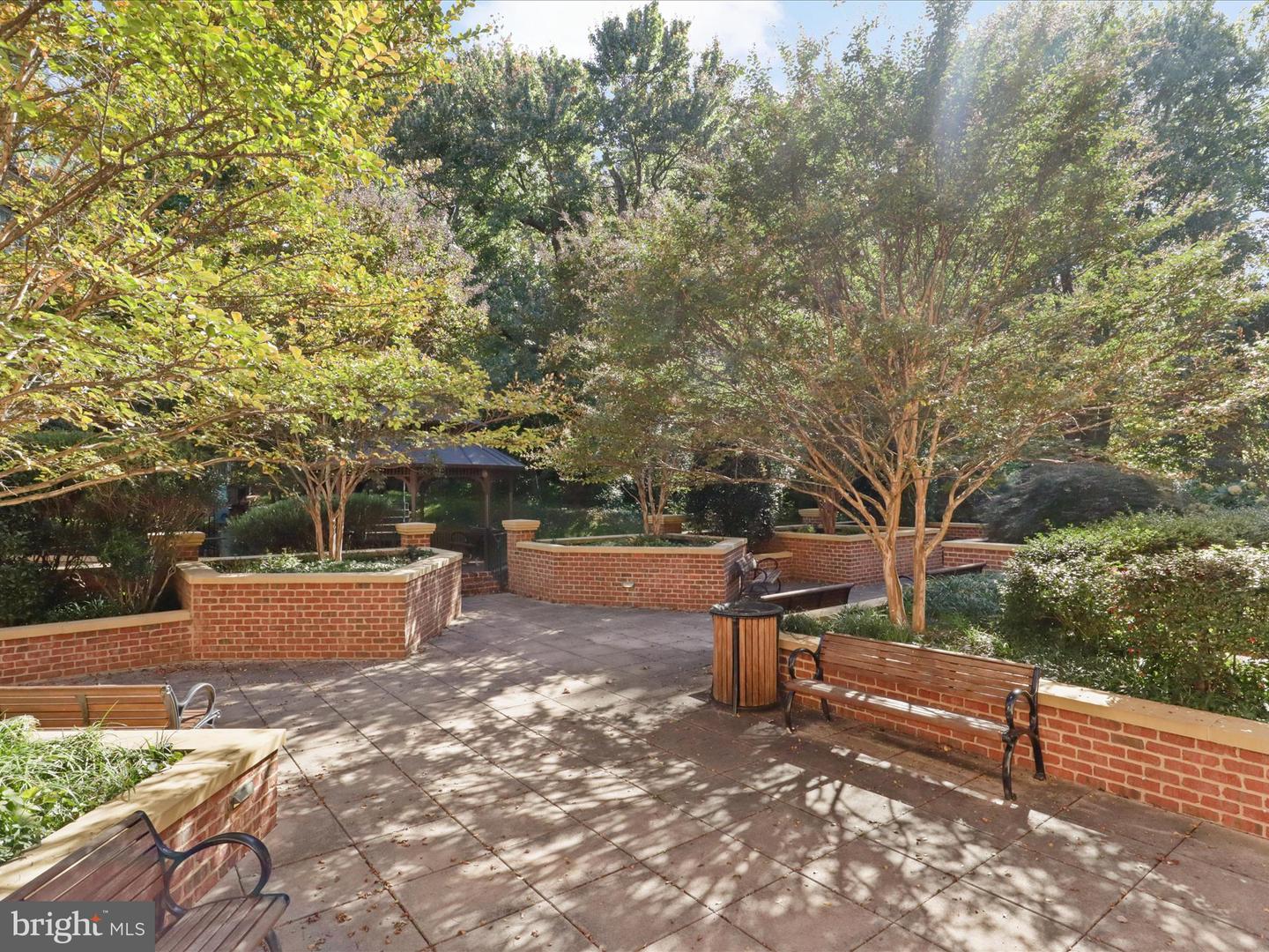 1781 CHAIN BRIDGE RD #303, MCLEAN, Virginia 22102, 2 Bedrooms Bedrooms, ,2 BathroomsBathrooms,Residential,For sale,1781 CHAIN BRIDGE RD #303,VAFX2275568 MLS # VAFX2275568 1781 CHAIN BRIDGE RD #303, MCLEAN, Virginia 22102, 2 Bedrooms Bedrooms, ,2 BathroomsBathrooms,Residential,For sale,1781 CHAIN BRIDGE RD #303,VAFX2275568 MLS # VAFX2275568