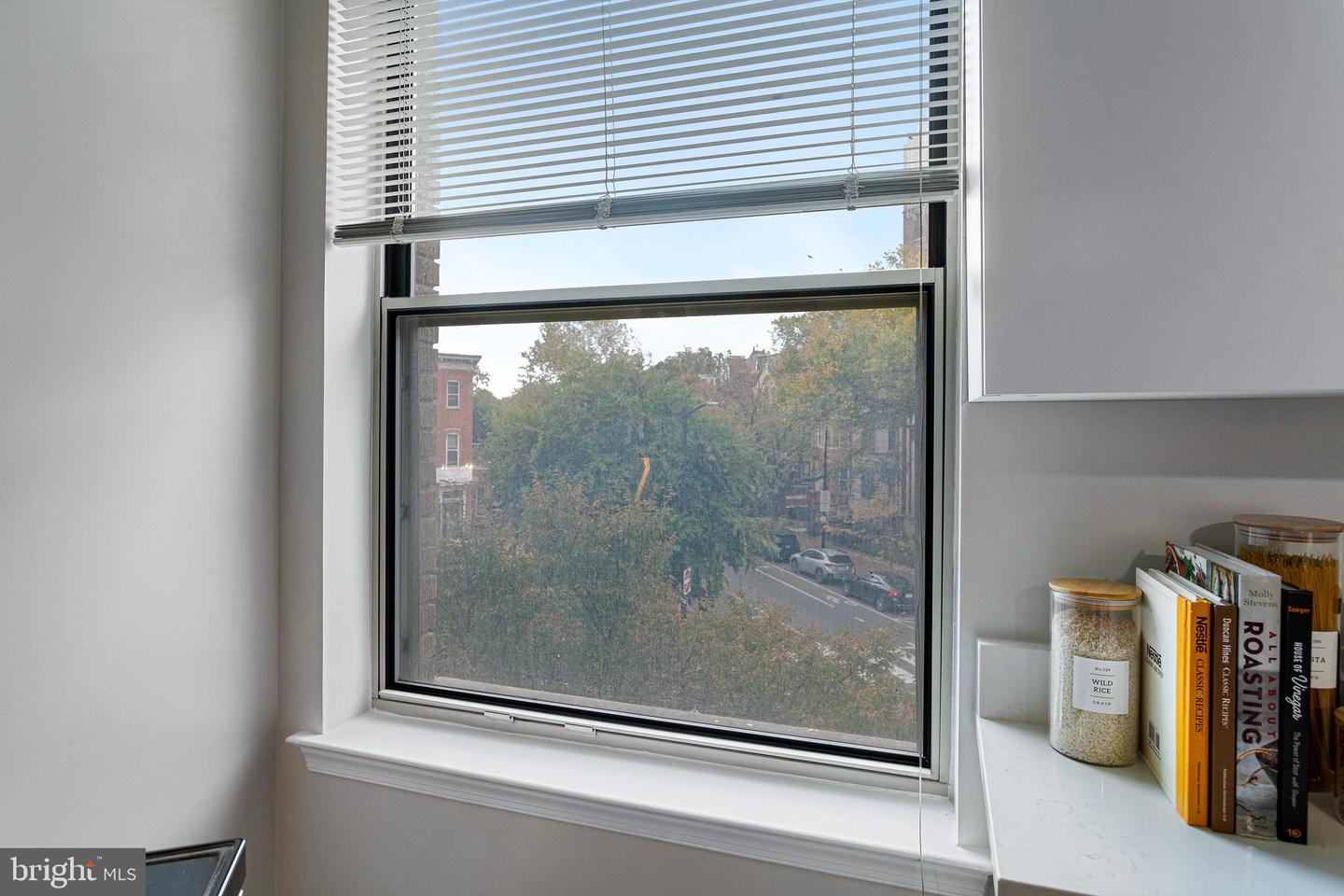 1621 T ST NW #305, WASHINGTON, District Of Columbia 20009, 1 Bedroom Bedrooms, ,1 BathroomBathrooms,Residential,For sale,1621 T ST NW #305,DCDC2228226 MLS # DCDC2228226 1621 T ST NW #305, WASHINGTON, District Of Columbia 20009, 1 Bedroom Bedrooms, ,1 BathroomBathrooms,Residential,For sale,1621 T ST NW #305,DCDC2228226 MLS # DCDC2228226