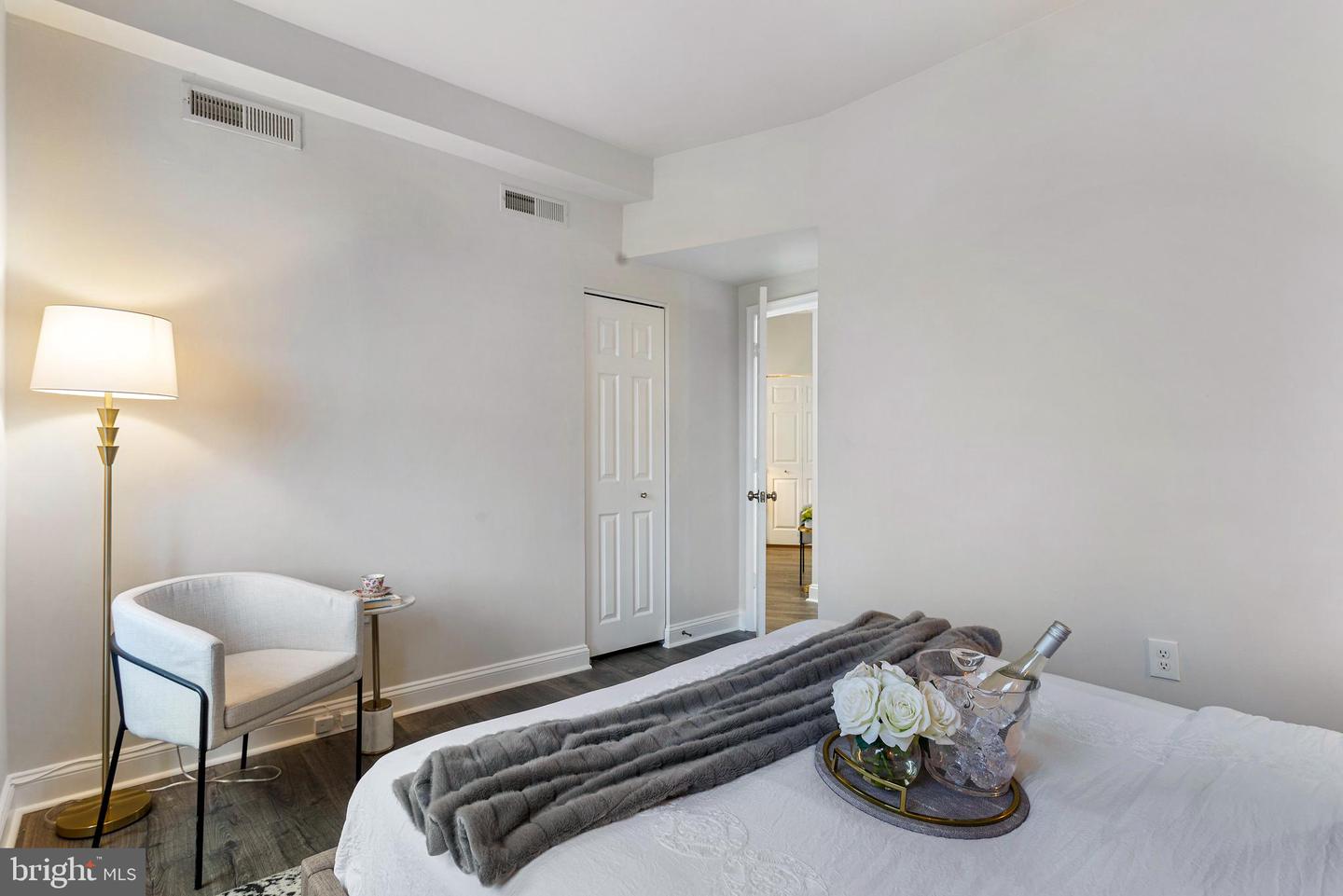 1621 T ST NW #305, WASHINGTON, District Of Columbia 20009, 1 Bedroom Bedrooms, ,1 BathroomBathrooms,Residential,For sale,1621 T ST NW #305,DCDC2228226 MLS # DCDC2228226 1621 T ST NW #305, WASHINGTON, District Of Columbia 20009, 1 Bedroom Bedrooms, ,1 BathroomBathrooms,Residential,For sale,1621 T ST NW #305,DCDC2228226 MLS # DCDC2228226