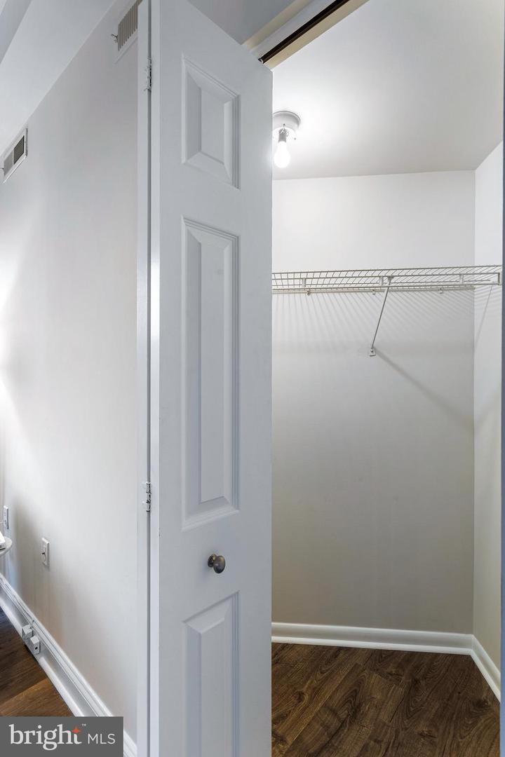 1621 T ST NW #305, WASHINGTON, District Of Columbia 20009, 1 Bedroom Bedrooms, ,1 BathroomBathrooms,Residential,For sale,1621 T ST NW #305,DCDC2228226 MLS # DCDC2228226 1621 T ST NW #305, WASHINGTON, District Of Columbia 20009, 1 Bedroom Bedrooms, ,1 BathroomBathrooms,Residential,For sale,1621 T ST NW #305,DCDC2228226 MLS # DCDC2228226