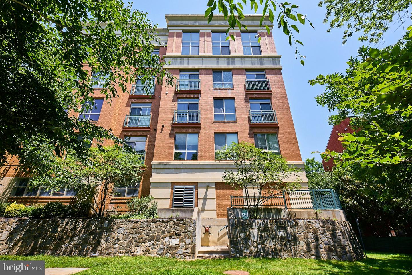 2200 N WESTMORELAND ST #516, ARLINGTON, Virginia 22213, 2 Bedrooms Bedrooms, ,2 BathroomsBathrooms,Residential,For sale,2200 N WESTMORELAND ST #516,VAAR2065224 MLS # VAAR2065224 2200 N WESTMORELAND ST #516, ARLINGTON, Virginia 22213, 2 Bedrooms Bedrooms, ,2 BathroomsBathrooms,Residential,For sale,2200 N WESTMORELAND ST #516,VAAR2065224 MLS # VAAR2065224