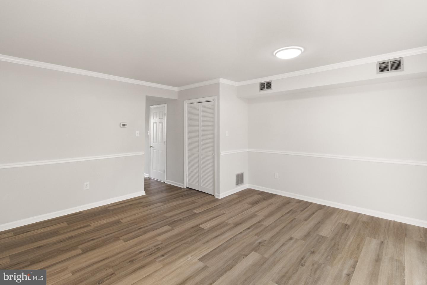 8519 WESTOVER CT #763, SPRINGFIELD, Virginia 22152, 2 Bedrooms Bedrooms, ,1 BathroomBathrooms,Residential,For sale,8519 WESTOVER CT #763,VAFX2275604 MLS # VAFX2275604 8519 WESTOVER CT #763, SPRINGFIELD, Virginia 22152, 2 Bedrooms Bedrooms, ,1 BathroomBathrooms,Residential,For sale,8519 WESTOVER CT #763,VAFX2275604 MLS # VAFX2275604