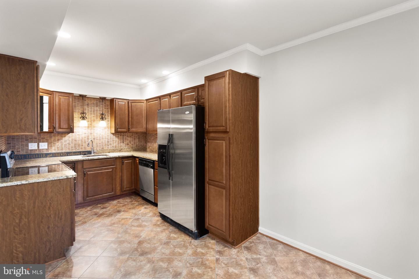 8519 WESTOVER CT #763, SPRINGFIELD, Virginia 22152, 2 Bedrooms Bedrooms, ,1 BathroomBathrooms,Residential,For sale,8519 WESTOVER CT #763,VAFX2275604 MLS # VAFX2275604