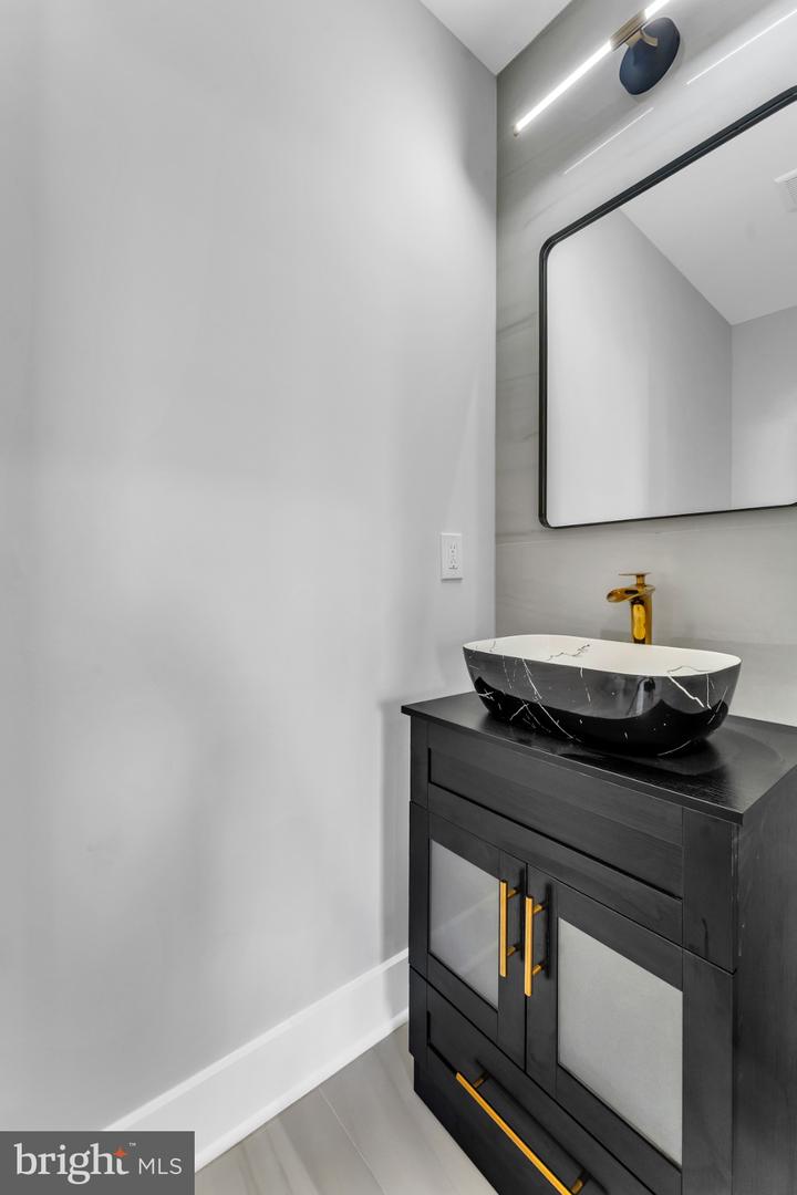 3521 NEW HAMPSHIRE AVE NW, WASHINGTON, District Of Columbia 20010, 6 Bedrooms Bedrooms, 10 Rooms Rooms,4 BathroomsBathrooms,Residential,For sale,3521 NEW HAMPSHIRE AVE NW,DCDC2228266 MLS # DCDC2228266 3521 NEW HAMPSHIRE AVE NW, WASHINGTON, District Of Columbia 20010, 6 Bedrooms Bedrooms, 10 Rooms Rooms,4 BathroomsBathrooms,Residential,For sale,3521 NEW HAMPSHIRE AVE NW,DCDC2228266 MLS # DCDC2228266