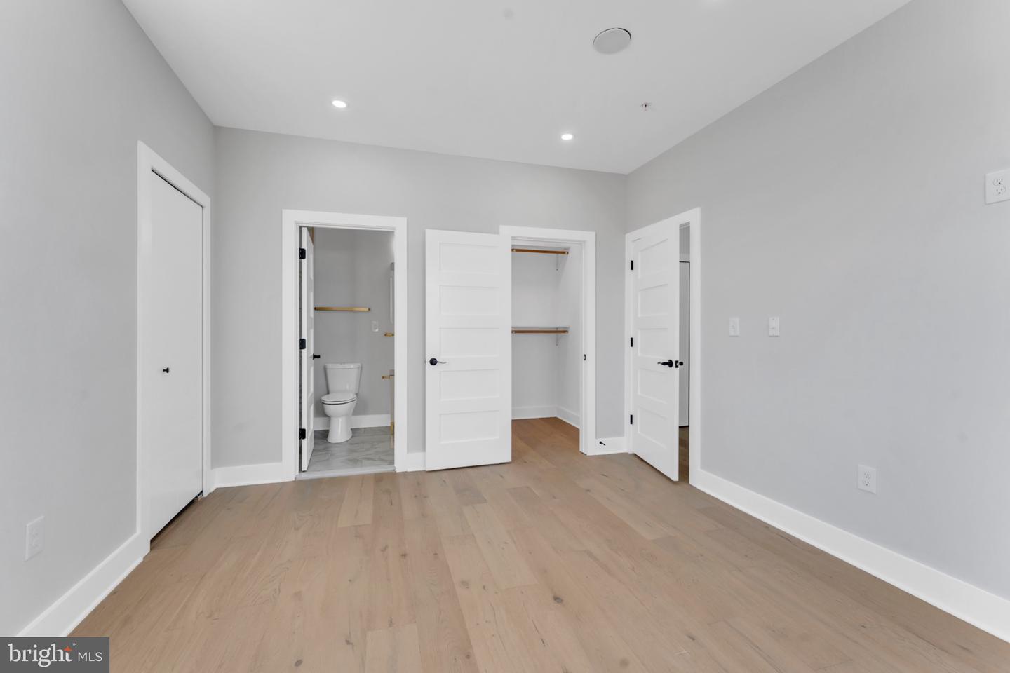 3521 NEW HAMPSHIRE AVE NW, WASHINGTON, District Of Columbia 20010, 6 Bedrooms Bedrooms, 10 Rooms Rooms,4 BathroomsBathrooms,Residential,For sale,3521 NEW HAMPSHIRE AVE NW,DCDC2228266 MLS # DCDC2228266 3521 NEW HAMPSHIRE AVE NW, WASHINGTON, District Of Columbia 20010, 6 Bedrooms Bedrooms, 10 Rooms Rooms,4 BathroomsBathrooms,Residential,For sale,3521 NEW HAMPSHIRE AVE NW,DCDC2228266 MLS # DCDC2228266