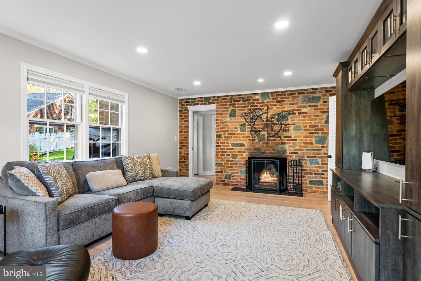 205 VASSAR PL, ALEXANDRIA, Virginia 22314, 4 Bedrooms Bedrooms, ,3 BathroomsBathrooms,Residential,For sale,205 VASSAR PL,VAAX2051100 MLS # VAAX2051100 205 VASSAR PL, ALEXANDRIA, Virginia 22314, 4 Bedrooms Bedrooms, ,3 BathroomsBathrooms,Residential,For sale,205 VASSAR PL,VAAX2051100 MLS # VAAX2051100