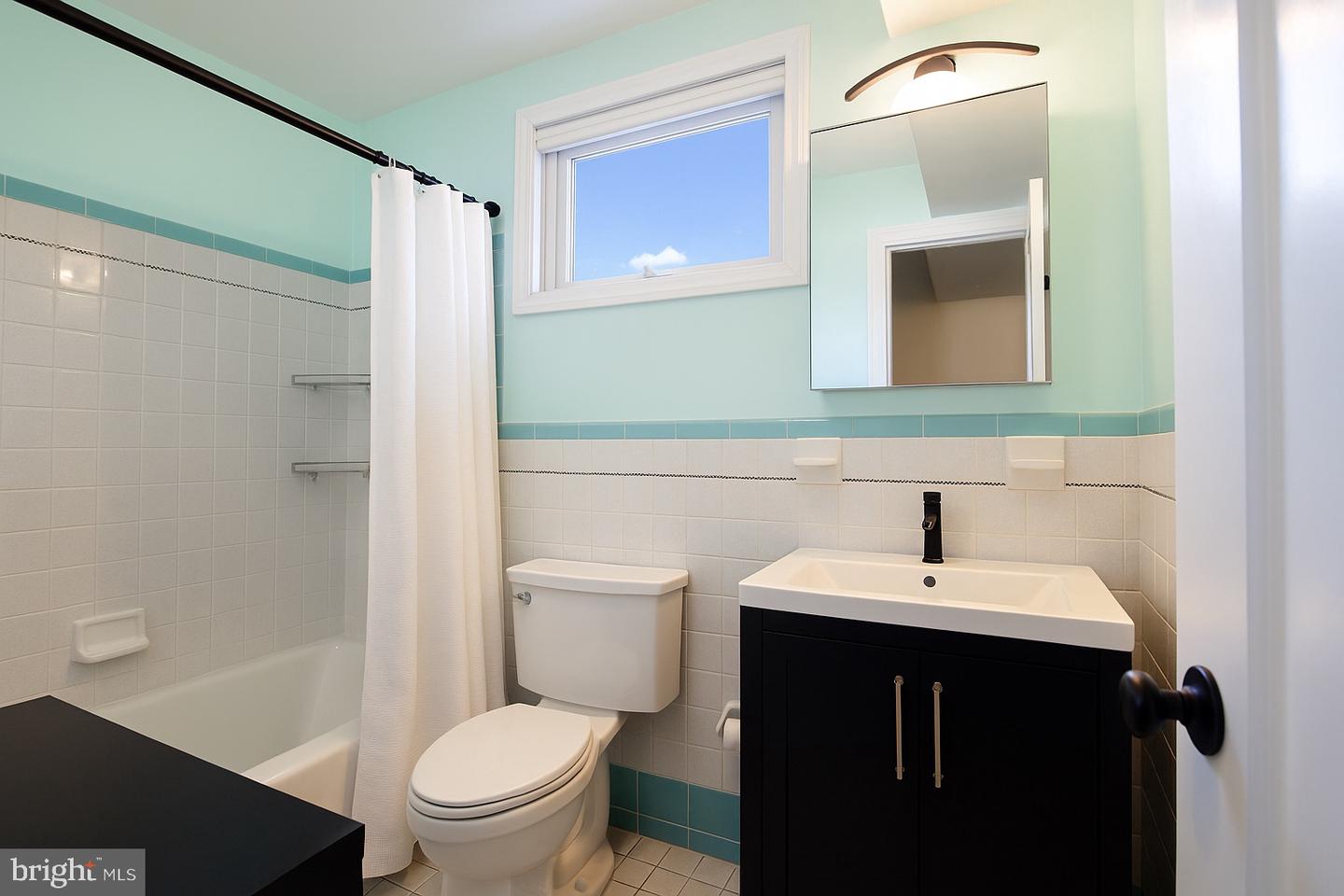 205 VASSAR PL, ALEXANDRIA, Virginia 22314, 4 Bedrooms Bedrooms, ,3 BathroomsBathrooms,Residential,For sale,205 VASSAR PL,VAAX2051100 MLS # VAAX2051100 205 VASSAR PL, ALEXANDRIA, Virginia 22314, 4 Bedrooms Bedrooms, ,3 BathroomsBathrooms,Residential,For sale,205 VASSAR PL,VAAX2051100 MLS # VAAX2051100