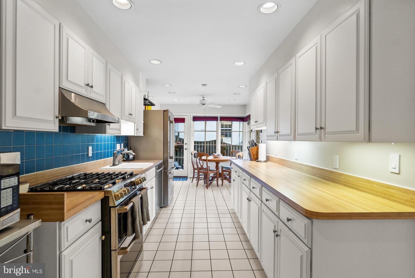205 VASSAR PL, ALEXANDRIA, Virginia 22314, 4 Bedrooms Bedrooms, ,3 BathroomsBathrooms,Residential,For sale,205 VASSAR PL,VAAX2051100 MLS # VAAX2051100 205 VASSAR PL, ALEXANDRIA, Virginia 22314, 4 Bedrooms Bedrooms, ,3 BathroomsBathrooms,Residential,For sale,205 VASSAR PL,VAAX2051100 MLS # VAAX2051100