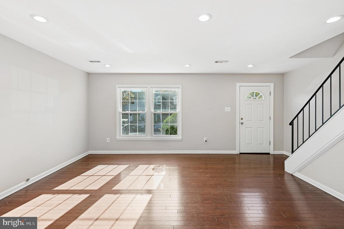 3797 PORT HOPE PT PT, TRIANGLE, Virginia 22172, 3 Bedrooms Bedrooms, ,2 BathroomsBathrooms,Residential,For sale,3797 PORT HOPE PT PT,VAPW2106522 MLS # VAPW2106522 3797 PORT HOPE PT PT, TRIANGLE, Virginia 22172, 3 Bedrooms Bedrooms, ,2 BathroomsBathrooms,Residential,For sale,3797 PORT HOPE PT PT,VAPW2106522 MLS # VAPW2106522