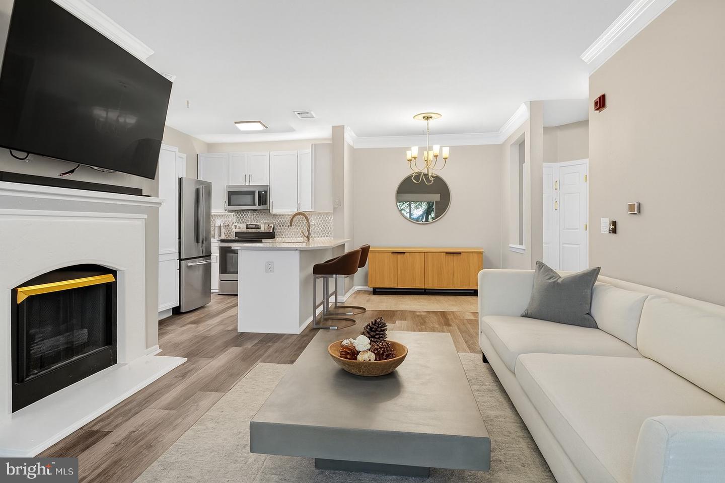 1580 SPRING GATE DR #4204, MCLEAN, Virginia 22102, 2 Bedrooms Bedrooms, ,2 BathroomsBathrooms,Residential,For sale,1580 SPRING GATE DR #4204,VAFX2275660 MLS # VAFX2275660 1580 SPRING GATE DR #4204, MCLEAN, Virginia 22102, 2 Bedrooms Bedrooms, ,2 BathroomsBathrooms,Residential,For sale,1580 SPRING GATE DR #4204,VAFX2275660 MLS # VAFX2275660