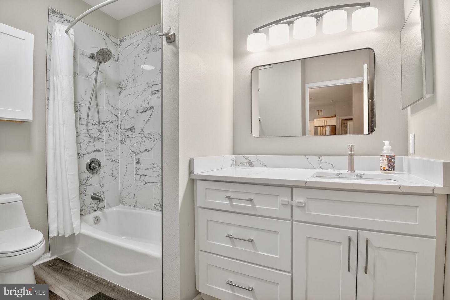 1580 SPRING GATE DR #4204, MCLEAN, Virginia 22102, 2 Bedrooms Bedrooms, ,2 BathroomsBathrooms,Residential,For sale,1580 SPRING GATE DR #4204,VAFX2275660 MLS # VAFX2275660 1580 SPRING GATE DR #4204, MCLEAN, Virginia 22102, 2 Bedrooms Bedrooms, ,2 BathroomsBathrooms,Residential,For sale,1580 SPRING GATE DR #4204,VAFX2275660 MLS # VAFX2275660