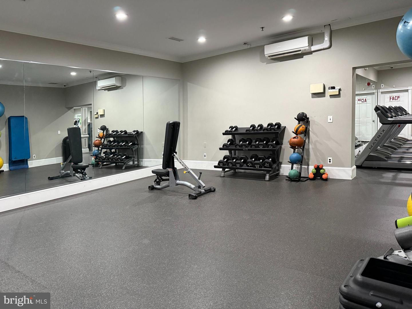 1580 SPRING GATE DR #4204, MCLEAN, Virginia 22102, 2 Bedrooms Bedrooms, ,2 BathroomsBathrooms,Residential,For sale,1580 SPRING GATE DR #4204,VAFX2275660 MLS # VAFX2275660 1580 SPRING GATE DR #4204, MCLEAN, Virginia 22102, 2 Bedrooms Bedrooms, ,2 BathroomsBathrooms,Residential,For sale,1580 SPRING GATE DR #4204,VAFX2275660 MLS # VAFX2275660