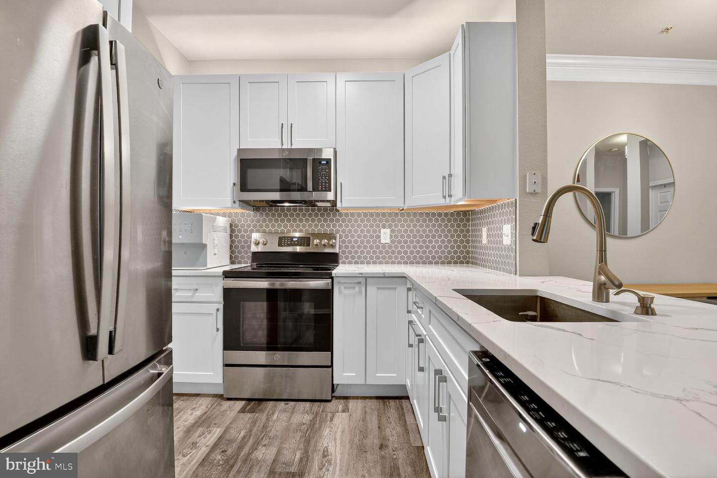 1580 SPRING GATE DR #4204, MCLEAN, Virginia 22102, 2 Bedrooms Bedrooms, ,2 BathroomsBathrooms,Residential,For sale,1580 SPRING GATE DR #4204,VAFX2275660 MLS # VAFX2275660 1580 SPRING GATE DR #4204, MCLEAN, Virginia 22102, 2 Bedrooms Bedrooms, ,2 BathroomsBathrooms,Residential,For sale,1580 SPRING GATE DR #4204,VAFX2275660 MLS # VAFX2275660