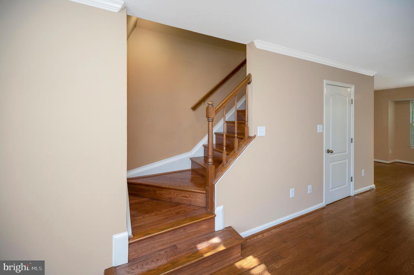 2728 BRIER POND CIR, WOODBRIDGE, Virginia 22191, 3 Bedrooms Bedrooms, 7 Rooms Rooms,2 BathroomsBathrooms,Residential,For sale,2728 BRIER POND CIR,VAPW2106528 MLS # VAPW2106528 2728 BRIER POND CIR, WOODBRIDGE, Virginia 22191, 3 Bedrooms Bedrooms, 7 Rooms Rooms,2 BathroomsBathrooms,Residential,For sale,2728 BRIER POND CIR,VAPW2106528 MLS # VAPW2106528