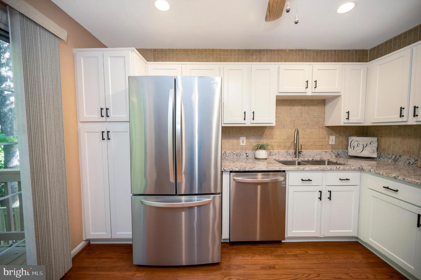 2728 BRIER POND CIR, WOODBRIDGE, Virginia 22191, 3 Bedrooms Bedrooms, 7 Rooms Rooms,2 BathroomsBathrooms,Residential,For sale,2728 BRIER POND CIR,VAPW2106528 MLS # VAPW2106528 2728 BRIER POND CIR, WOODBRIDGE, Virginia 22191, 3 Bedrooms Bedrooms, 7 Rooms Rooms,2 BathroomsBathrooms,Residential,For sale,2728 BRIER POND CIR,VAPW2106528 MLS # VAPW2106528