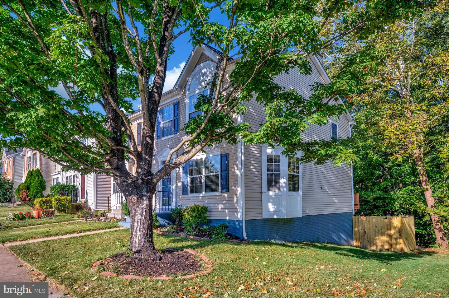 2728 BRIER POND CIR, WOODBRIDGE, Virginia 22191, 3 Bedrooms Bedrooms, 7 Rooms Rooms,2 BathroomsBathrooms,Residential,For sale,2728 BRIER POND CIR,VAPW2106528 MLS # VAPW2106528 2728 BRIER POND CIR, WOODBRIDGE, Virginia 22191, 3 Bedrooms Bedrooms, 7 Rooms Rooms,2 BathroomsBathrooms,Residential,For sale,2728 BRIER POND CIR,VAPW2106528 MLS # VAPW2106528