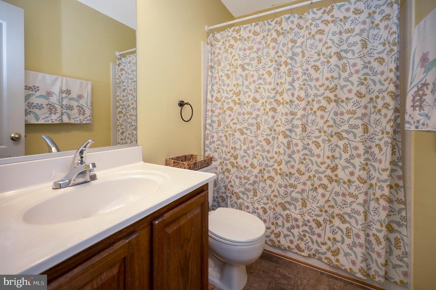 2728 BRIER POND CIR, WOODBRIDGE, Virginia 22191, 3 Bedrooms Bedrooms, 7 Rooms Rooms,2 BathroomsBathrooms,Residential,For sale,2728 BRIER POND CIR,VAPW2106528 MLS # VAPW2106528 2728 BRIER POND CIR, WOODBRIDGE, Virginia 22191, 3 Bedrooms Bedrooms, 7 Rooms Rooms,2 BathroomsBathrooms,Residential,For sale,2728 BRIER POND CIR,VAPW2106528 MLS # VAPW2106528